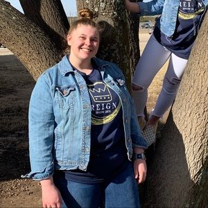 Meet your Posher, Katie